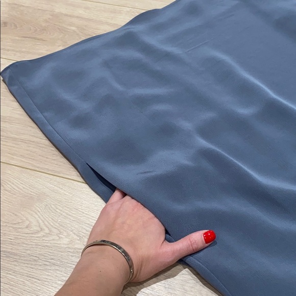 🎀 Vera Wang Dress 🎀 - Picture 3 of 6